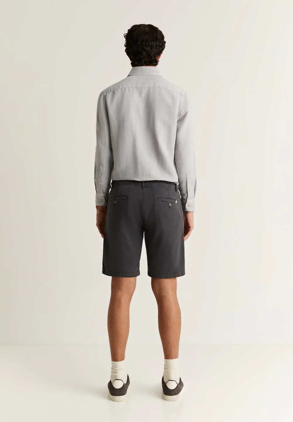 Bermuda Outfitter - Image 4