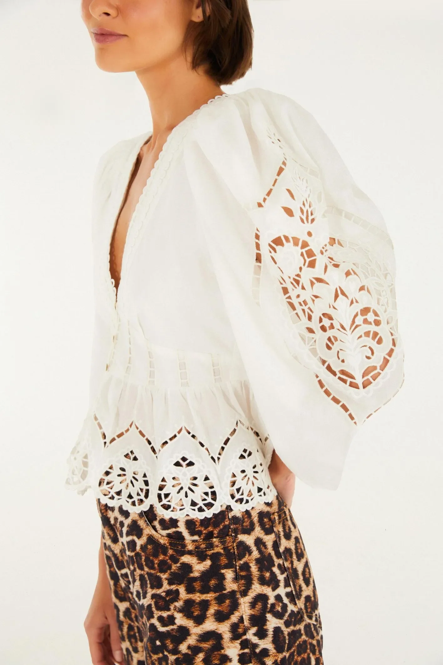Blusa Bordada Coracoes - Image 3