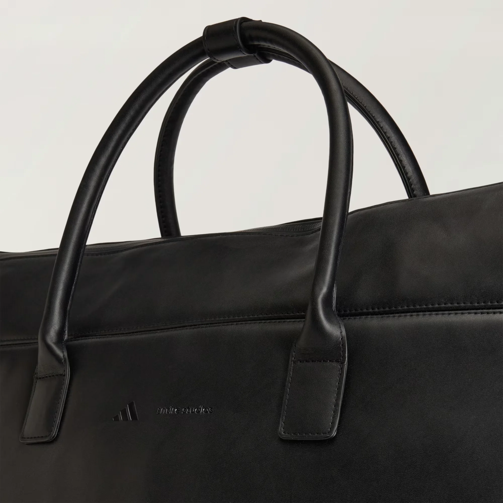 Bolso Adidas X Entire Studios Gym - Image 3