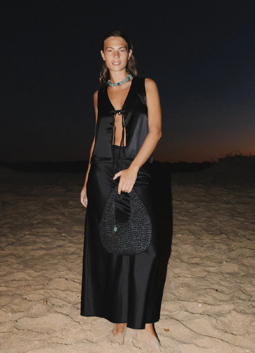 Bolso Beach Solid Midnight Muse - Image 3