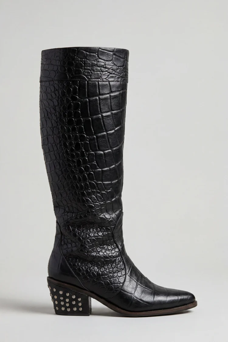 Bota Xena black en cuero