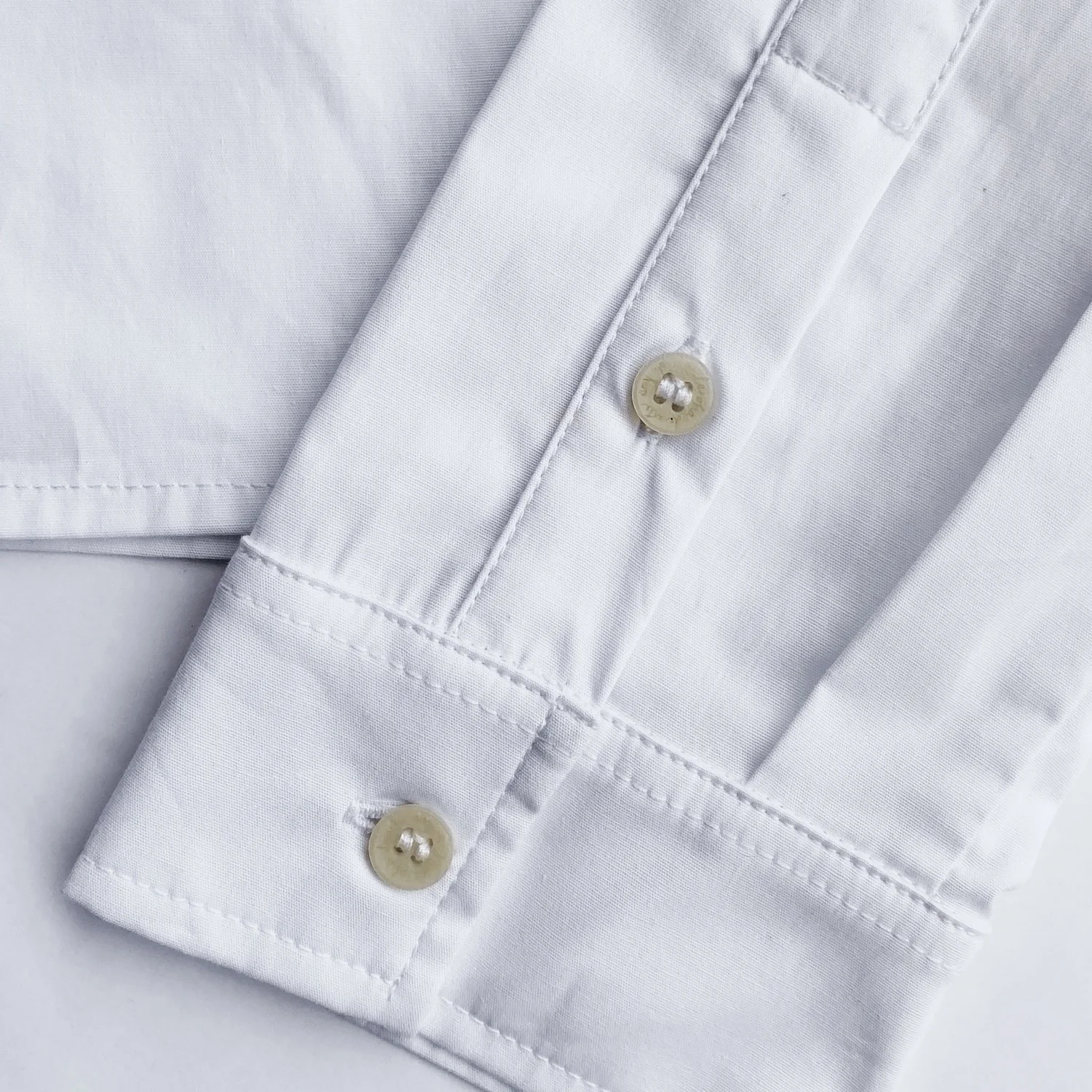 Camisa Cuadrivium - Image 4