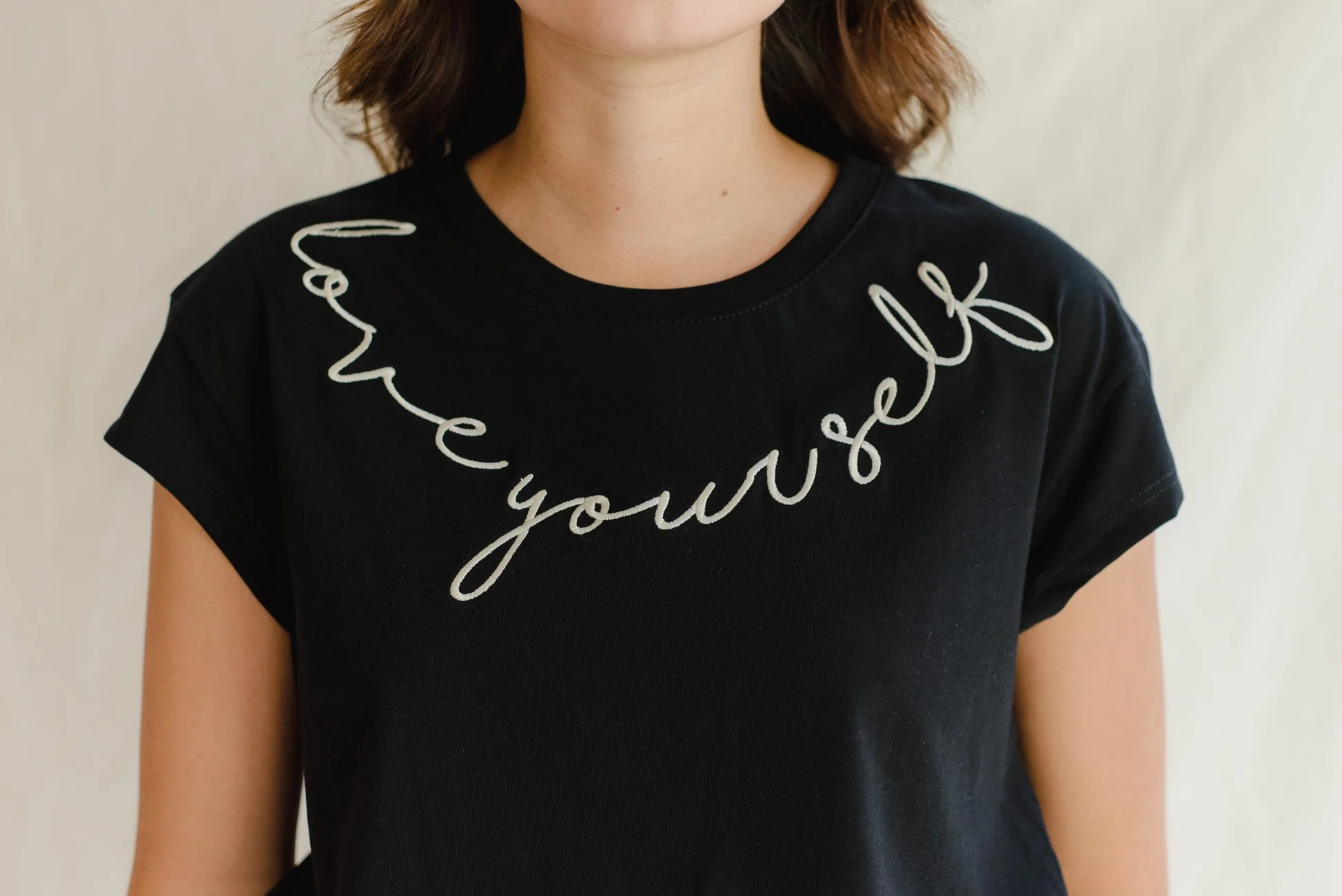 T-Shirt Love Yourself Black - Image 3