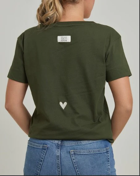 T-Shirt Unique Green - Image 3
