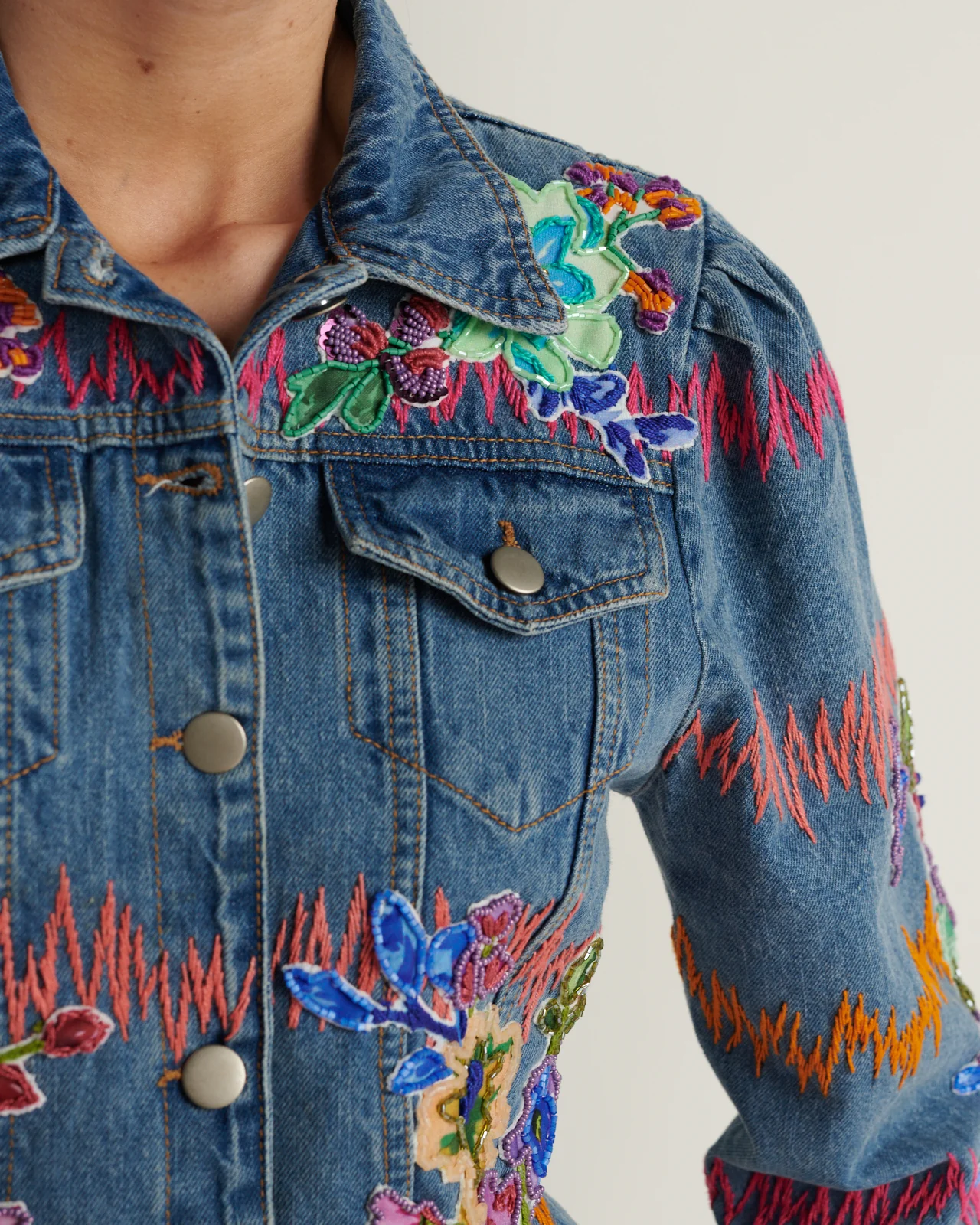 Chaqueta Azul Jaquard - Image 4