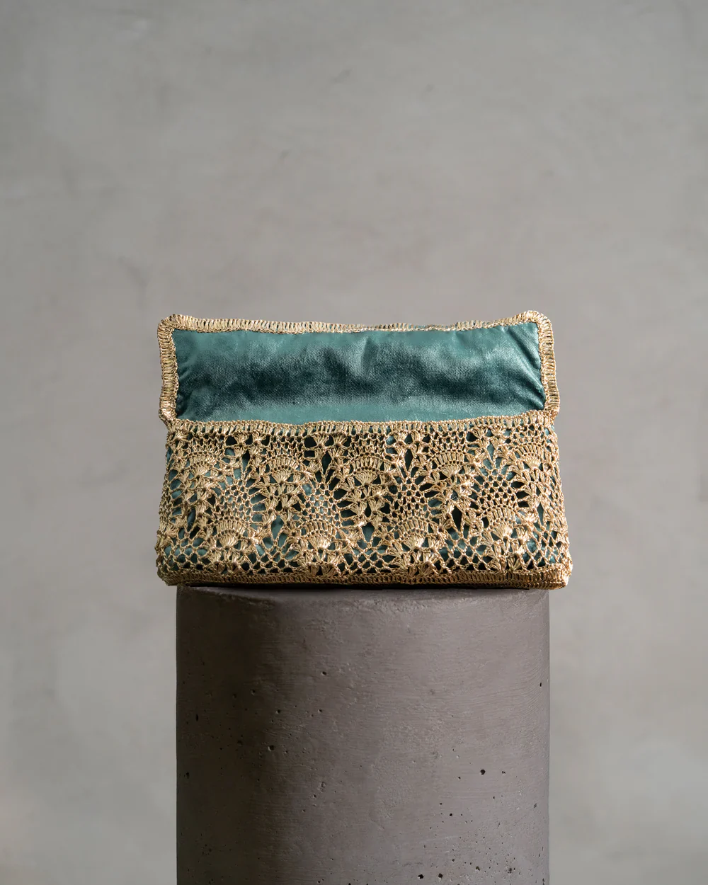 Clutch Pineapple Gold Emerald - Image 2
