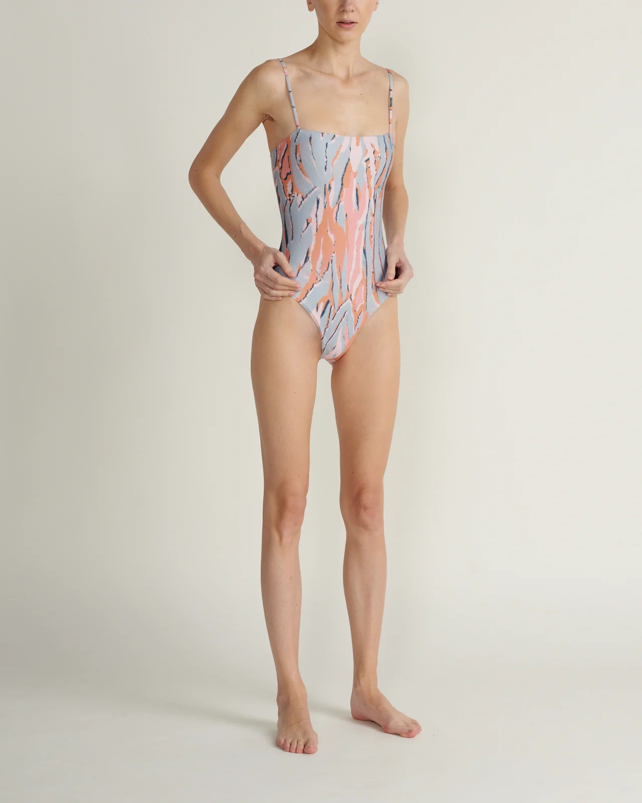 One Piece Anita Brana - Image 4