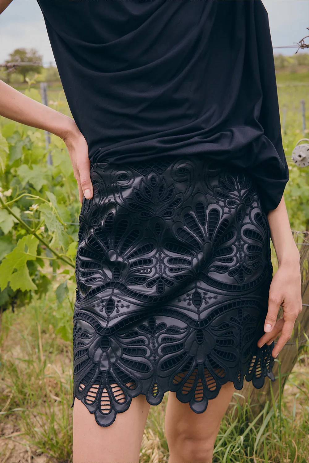 Falda Charlene Negro - Image 3