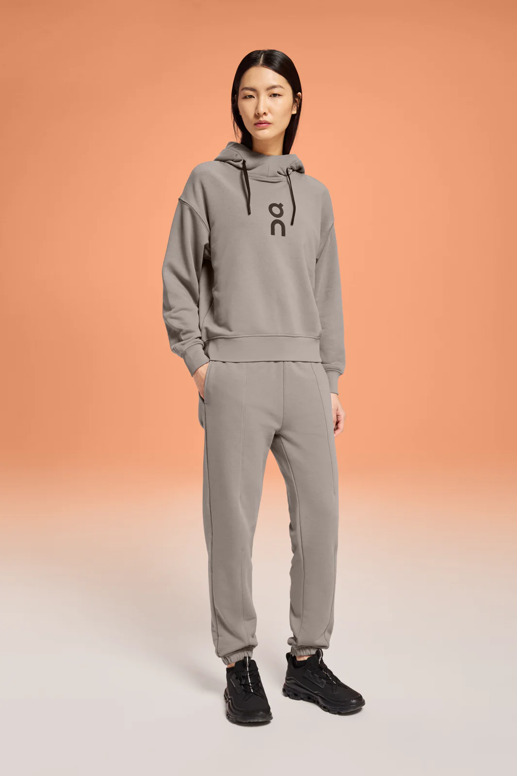 Hoodie On Club Mujer