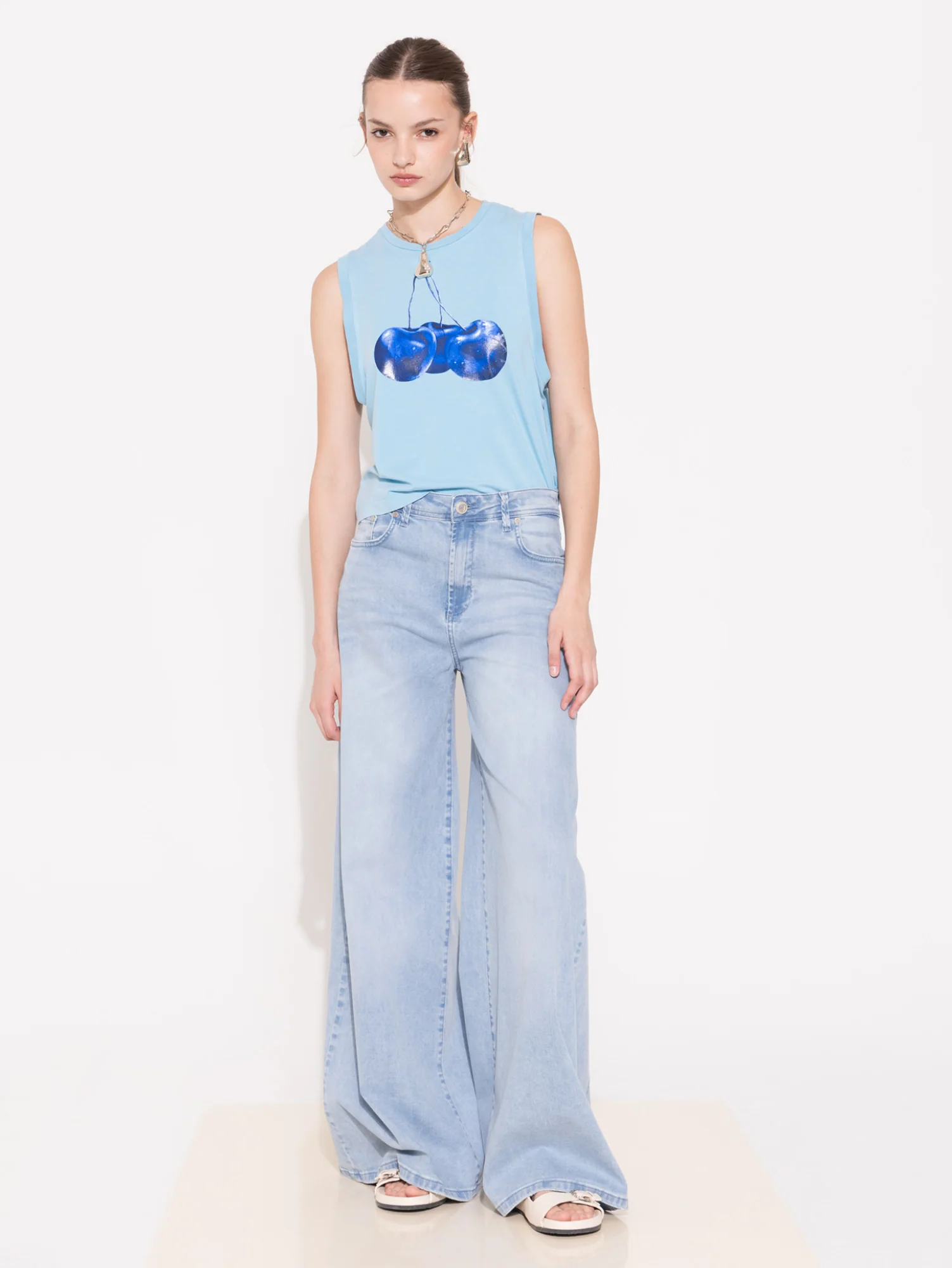 Jeans Roses New Light