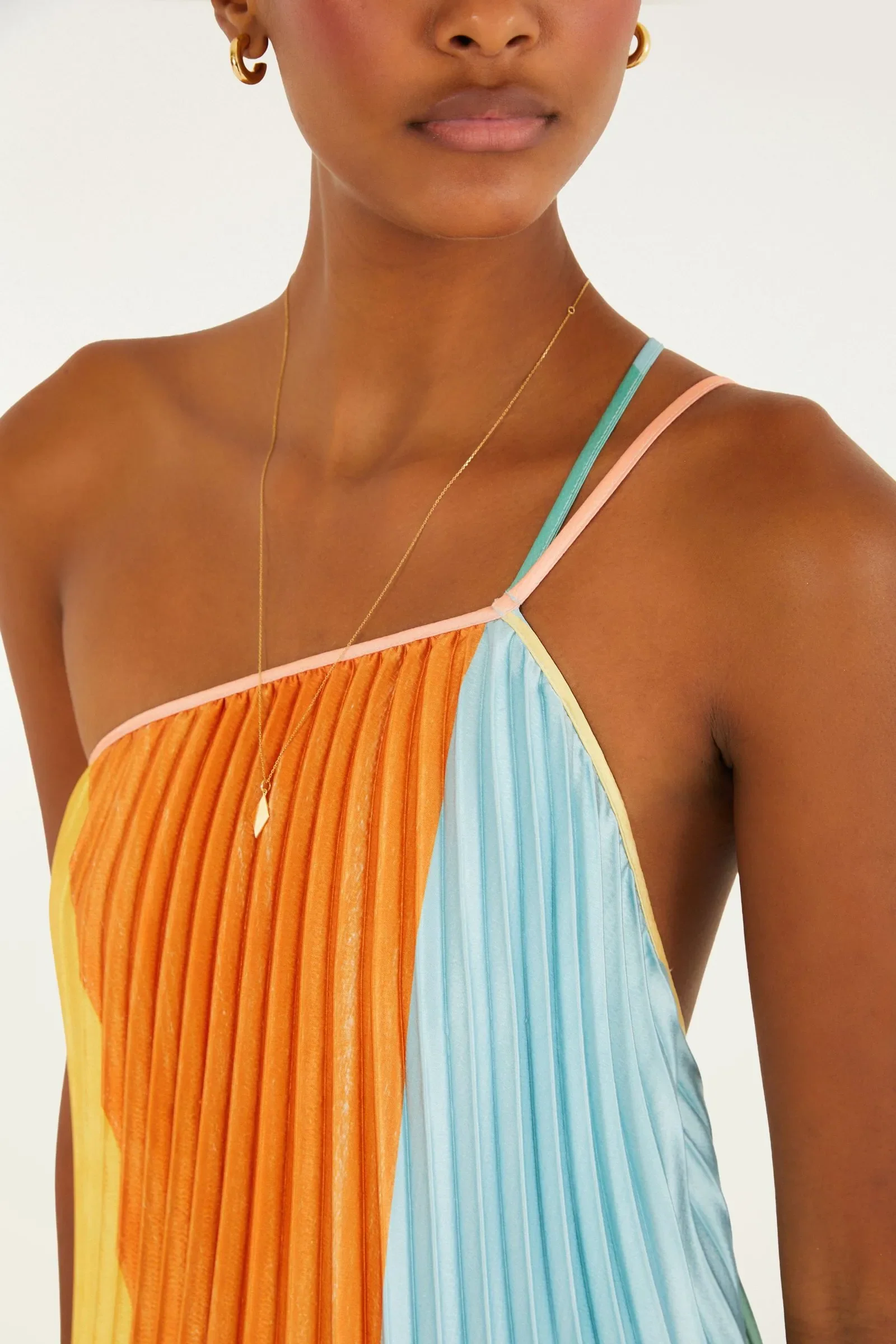 Maxi Vestido Plisado Paisaje Carioca - Image 4