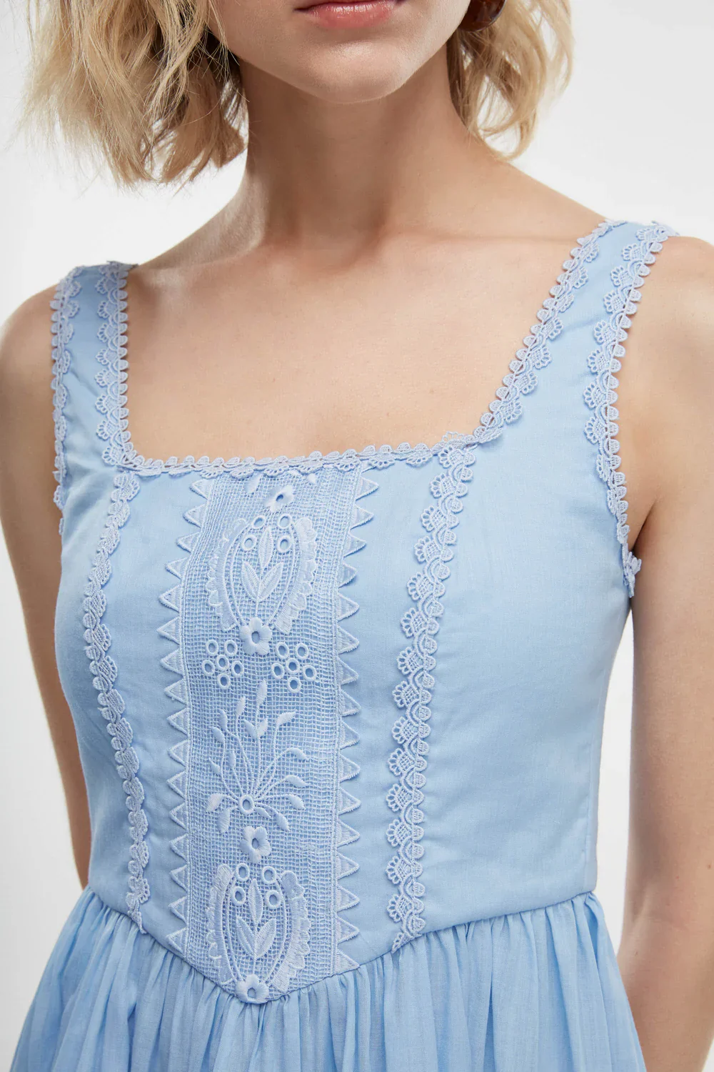 Mini Vestido Serena - Image 4