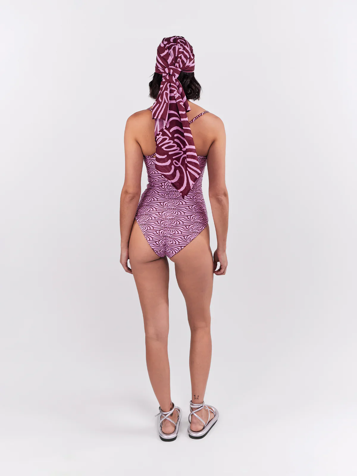 One Piece Suave - Image 4