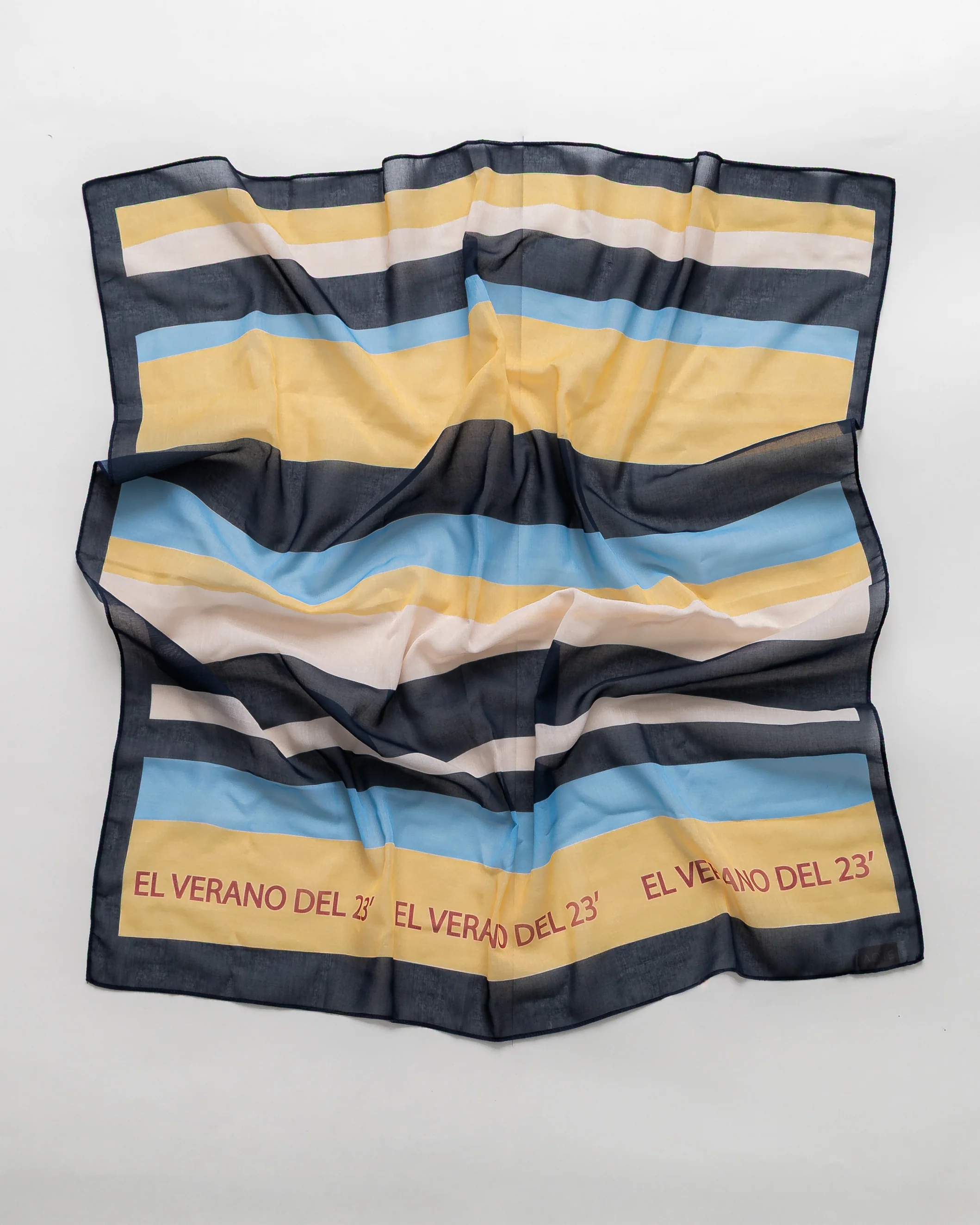Pañoleta Rayas - Image 2