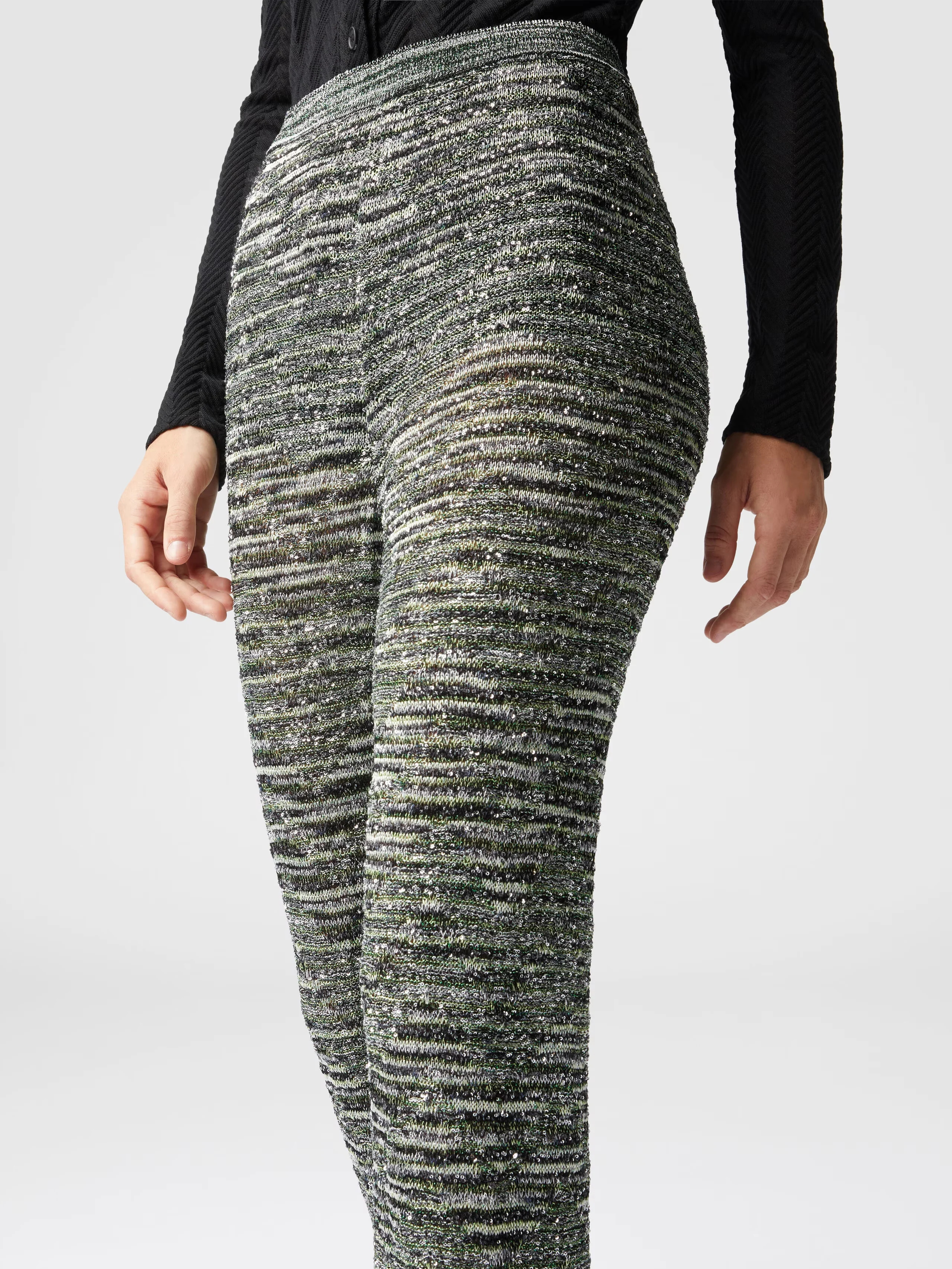 Pantalón Acampanado - Image 3
