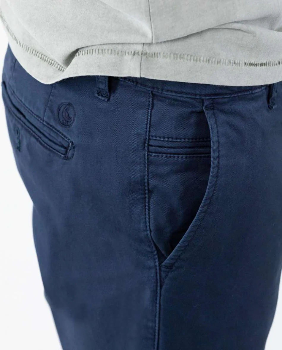 Pantalón Chino Garment Dyed - Image 4