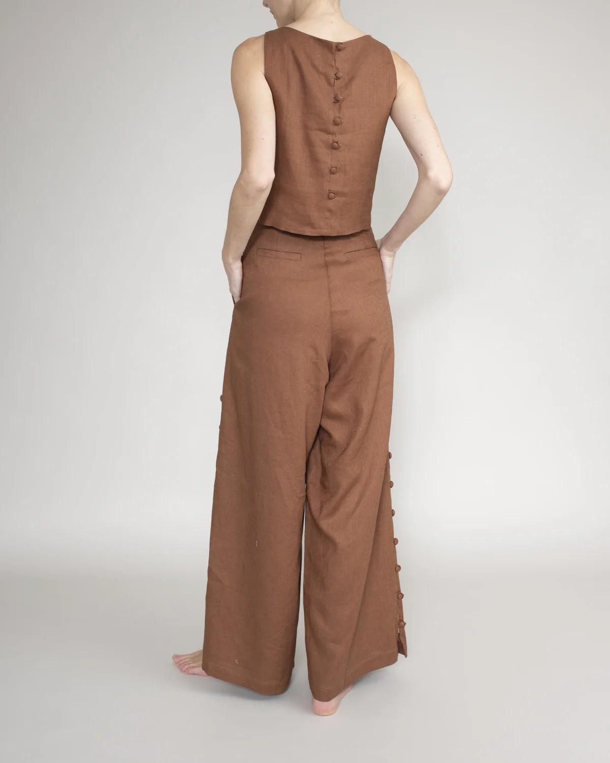 Pantalon Con Abertura - Image 2