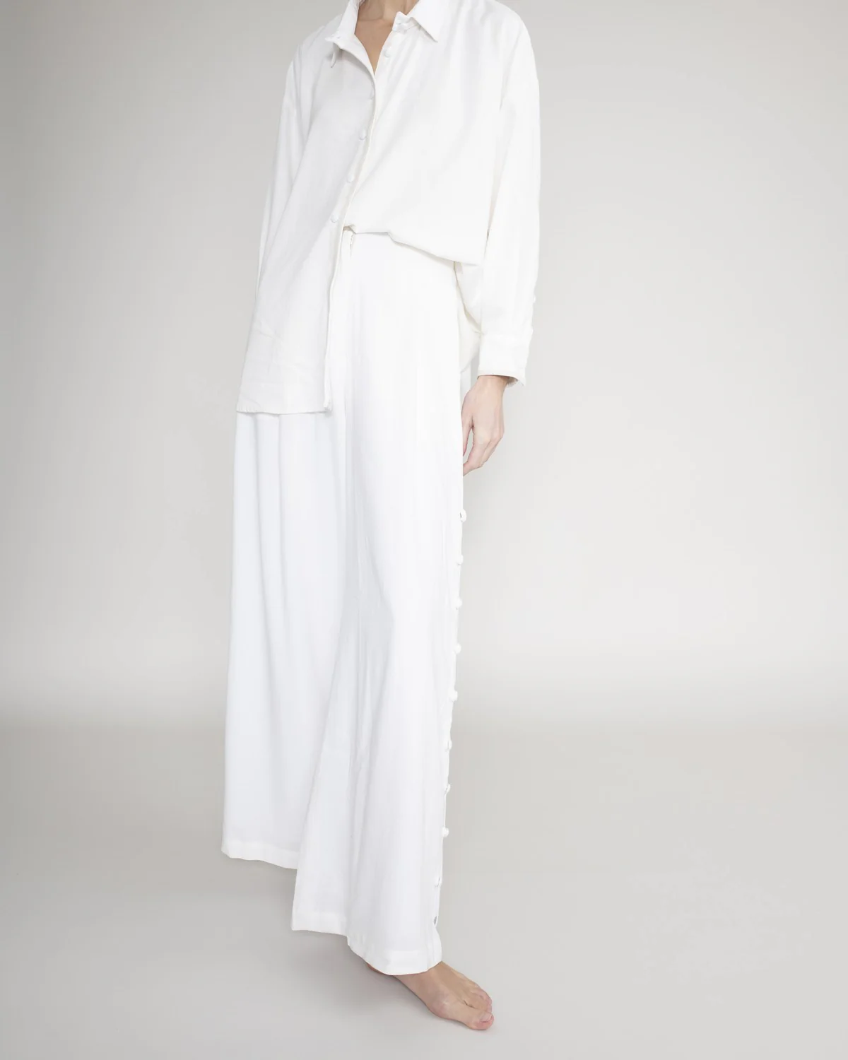 Pantalon Con Abertura - Image 5