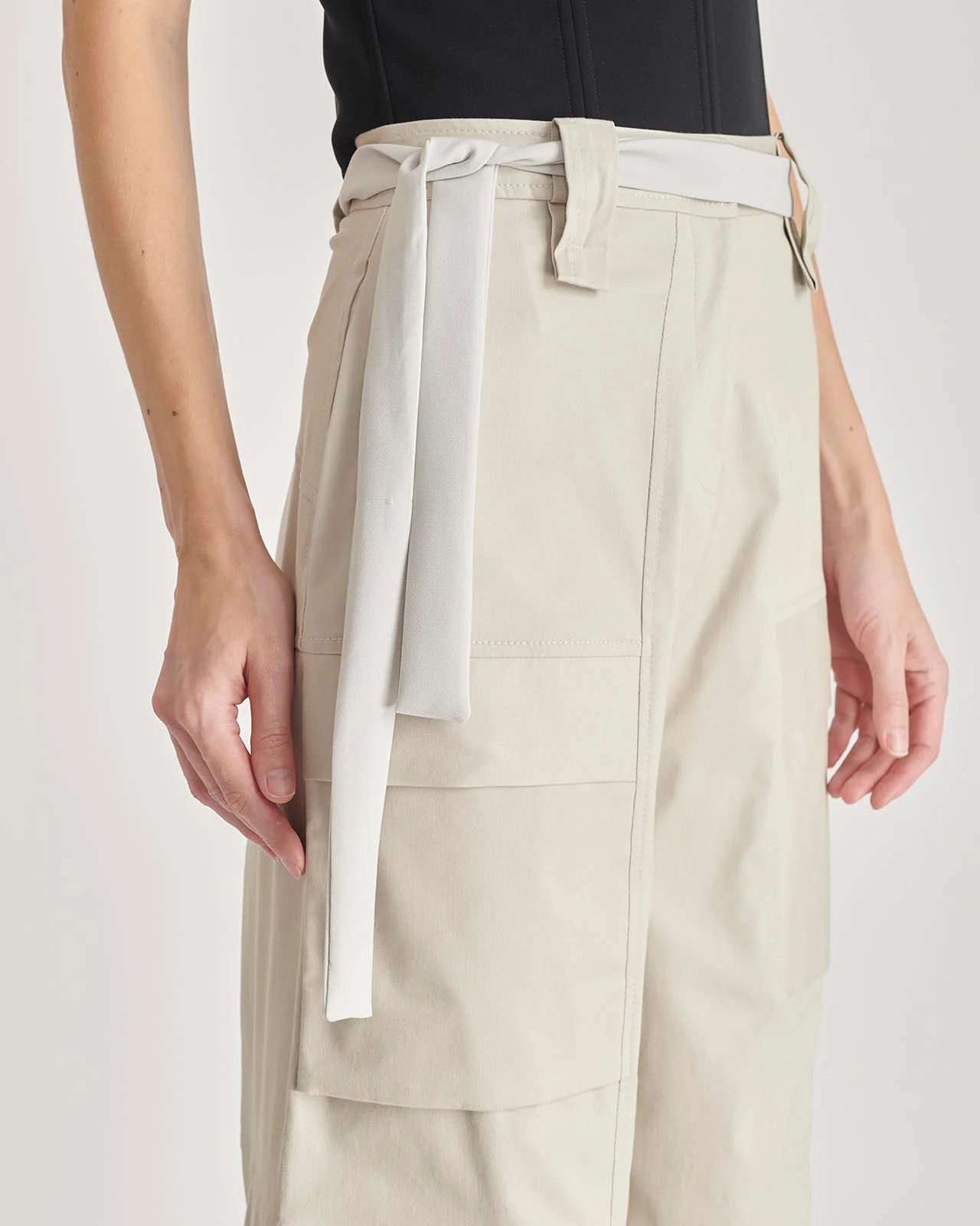 Pantalón Paralelo - Image 3
