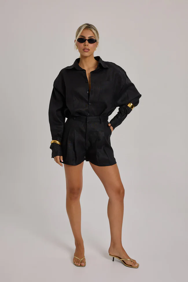 Short Neila - Image 3