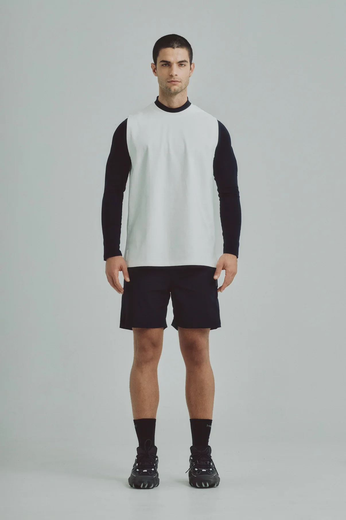 Short Semi Fit Endure