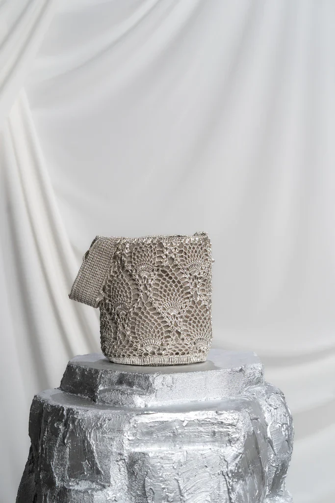 Silver Pineapple Correa Corta - Image 2