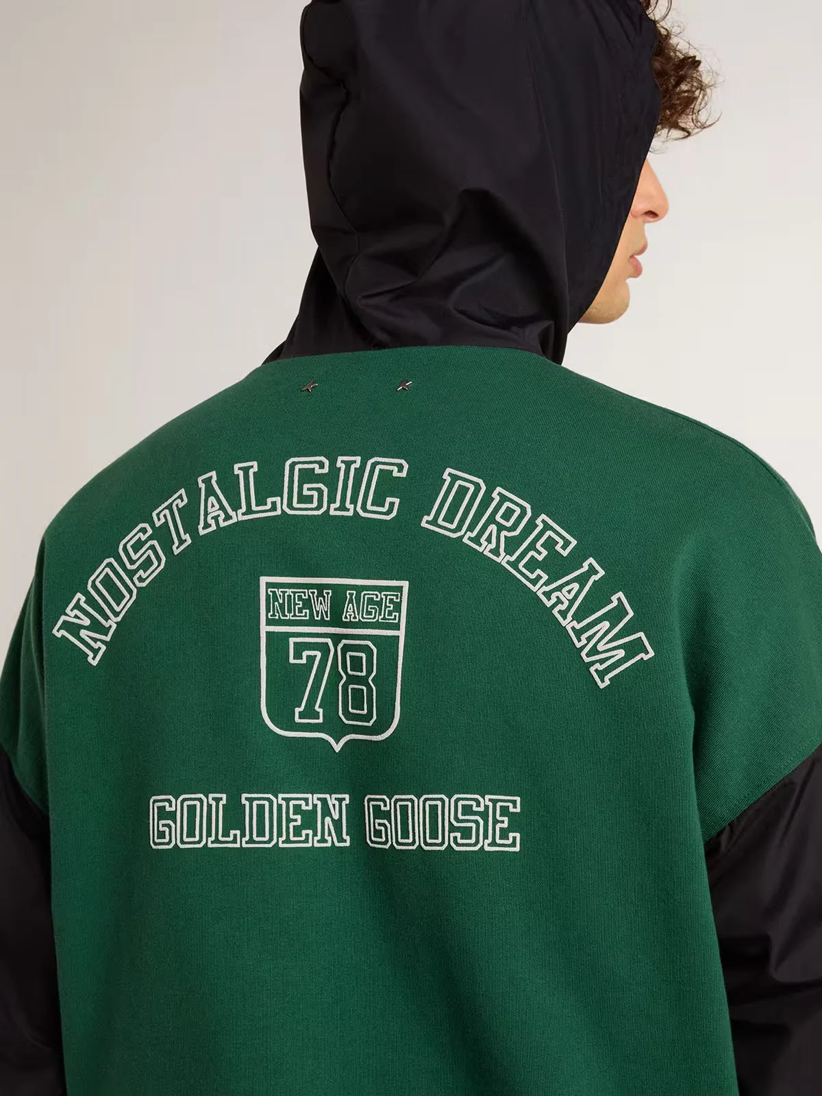 Hoodie Over Zipped - Image 6