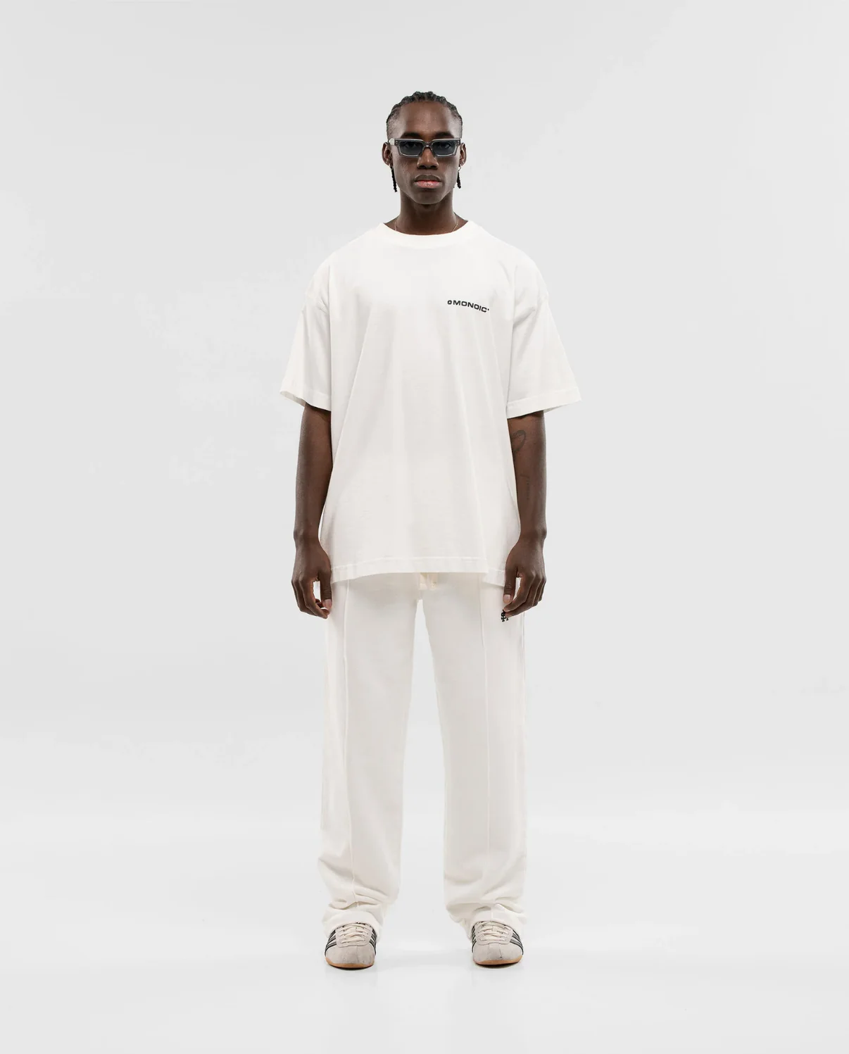 T-Shirt Basic Oversized V2 - Image 2
