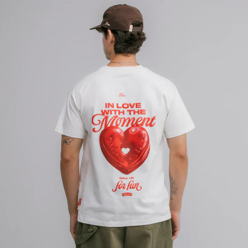T-Shirt True X Smirnoff Love Crema - Image 3