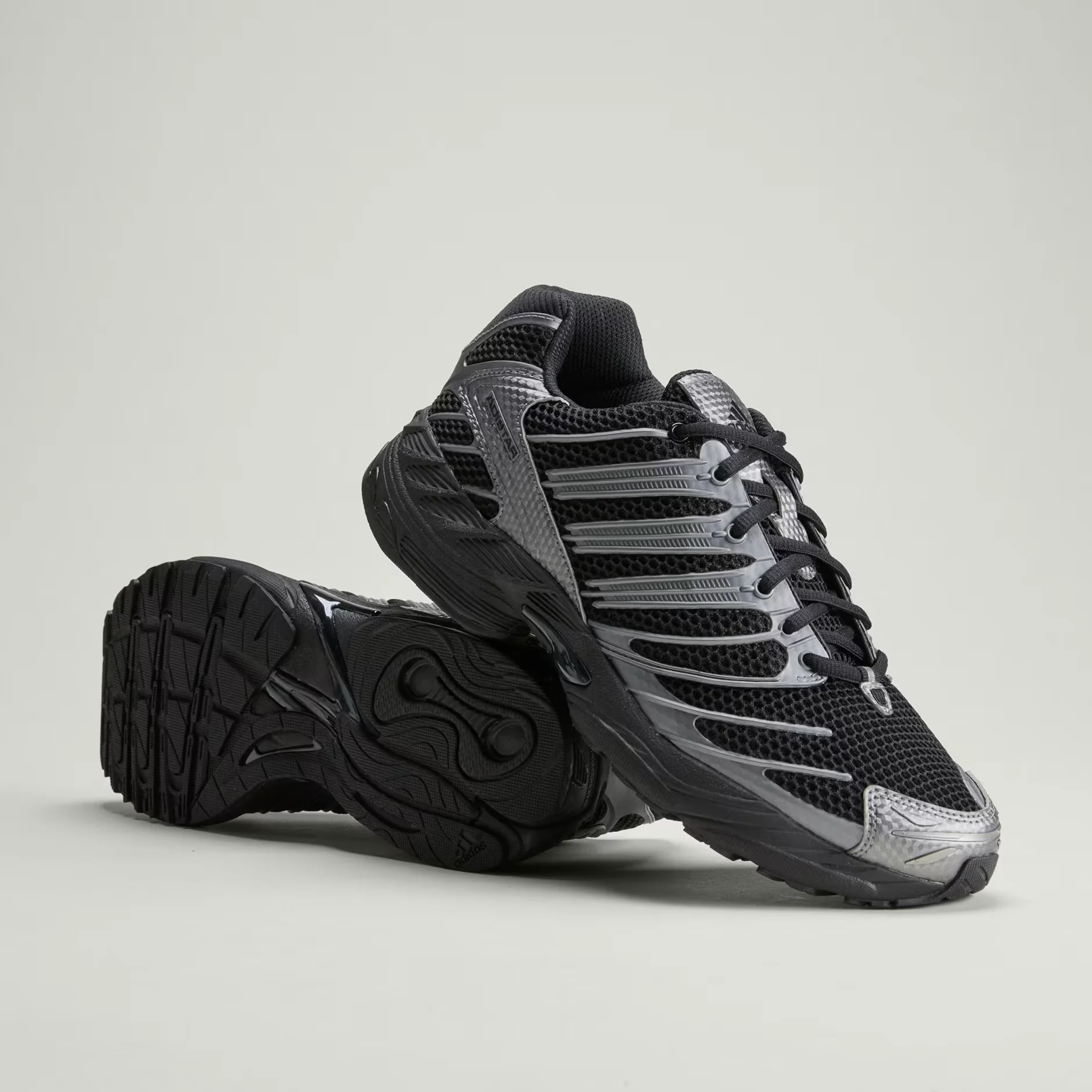 Tenis Adidas Adistar Control 3 Unisex - Image 2