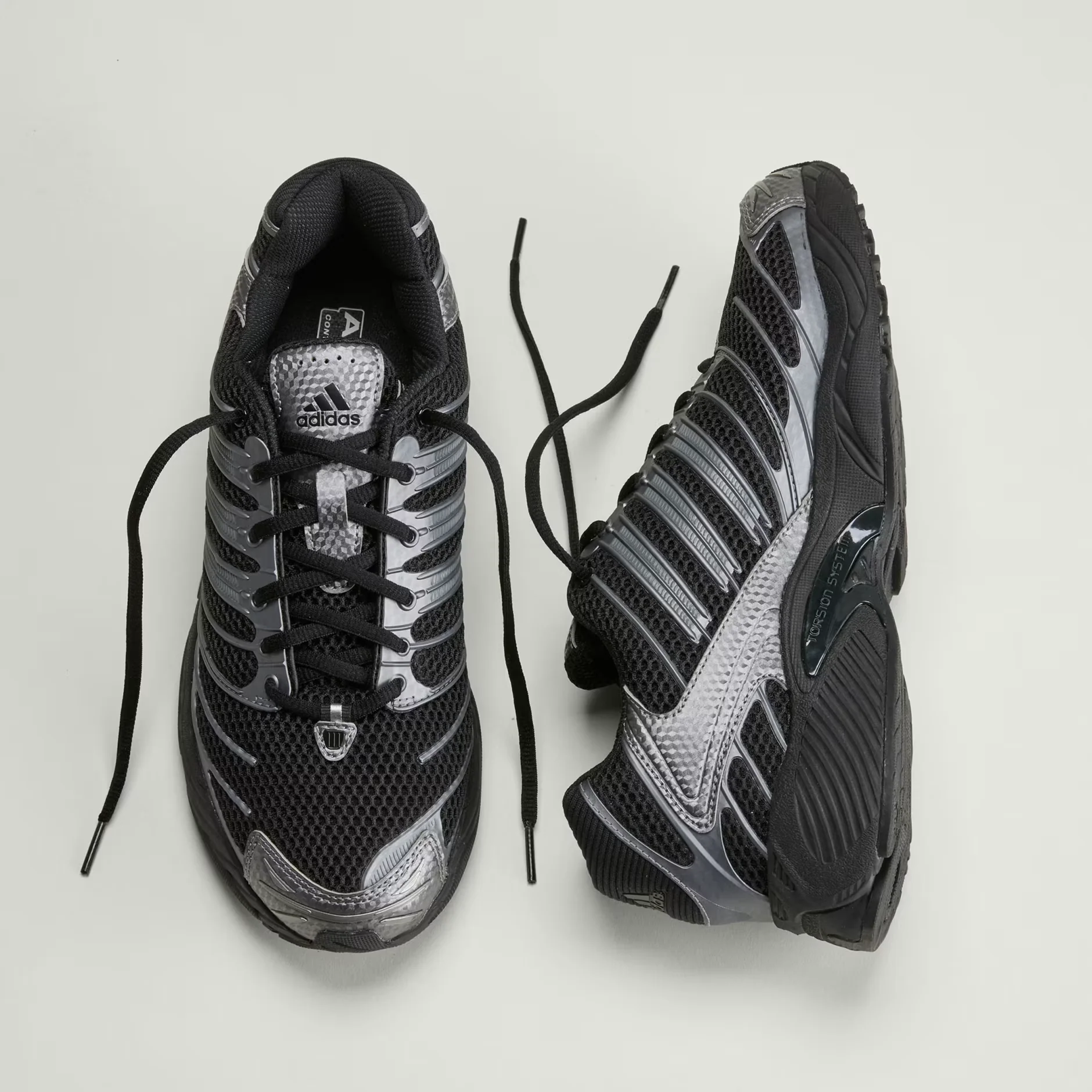 Tenis Adidas Adistar Control 3 Unisex - Image 3