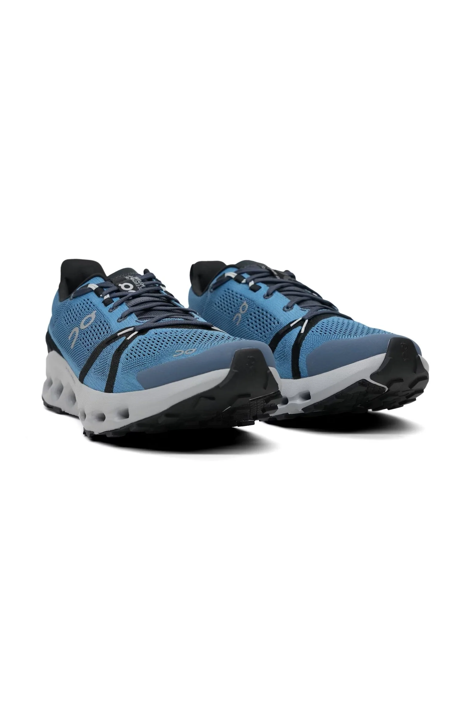 Tenis On Cloudsurfer Trail Hombre - Image 4