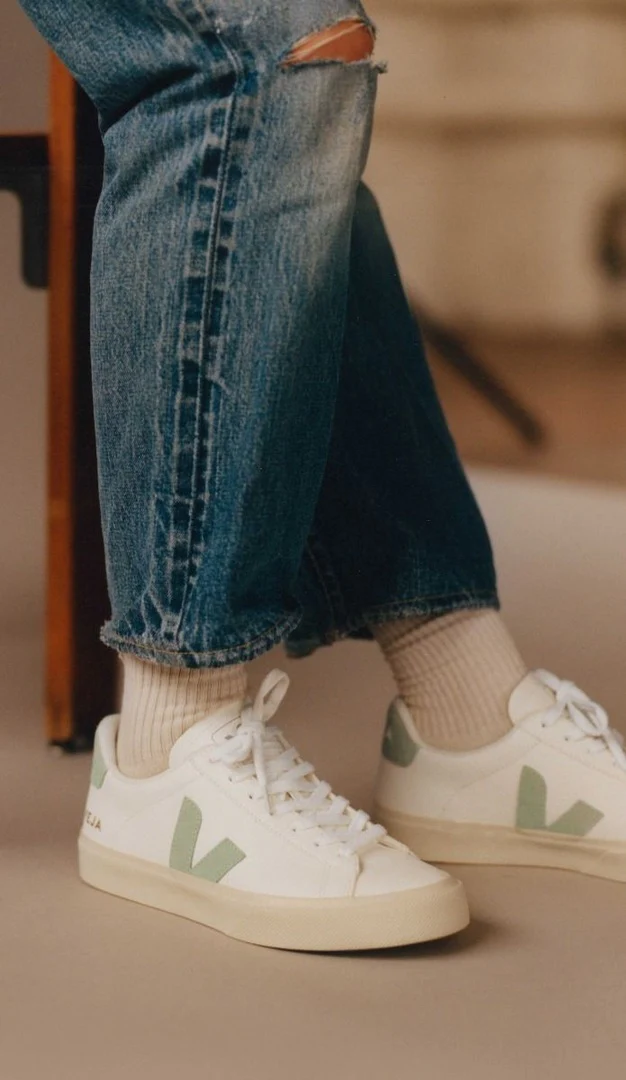 Tenis Veja De Hombre Campo Matcha - Image 4