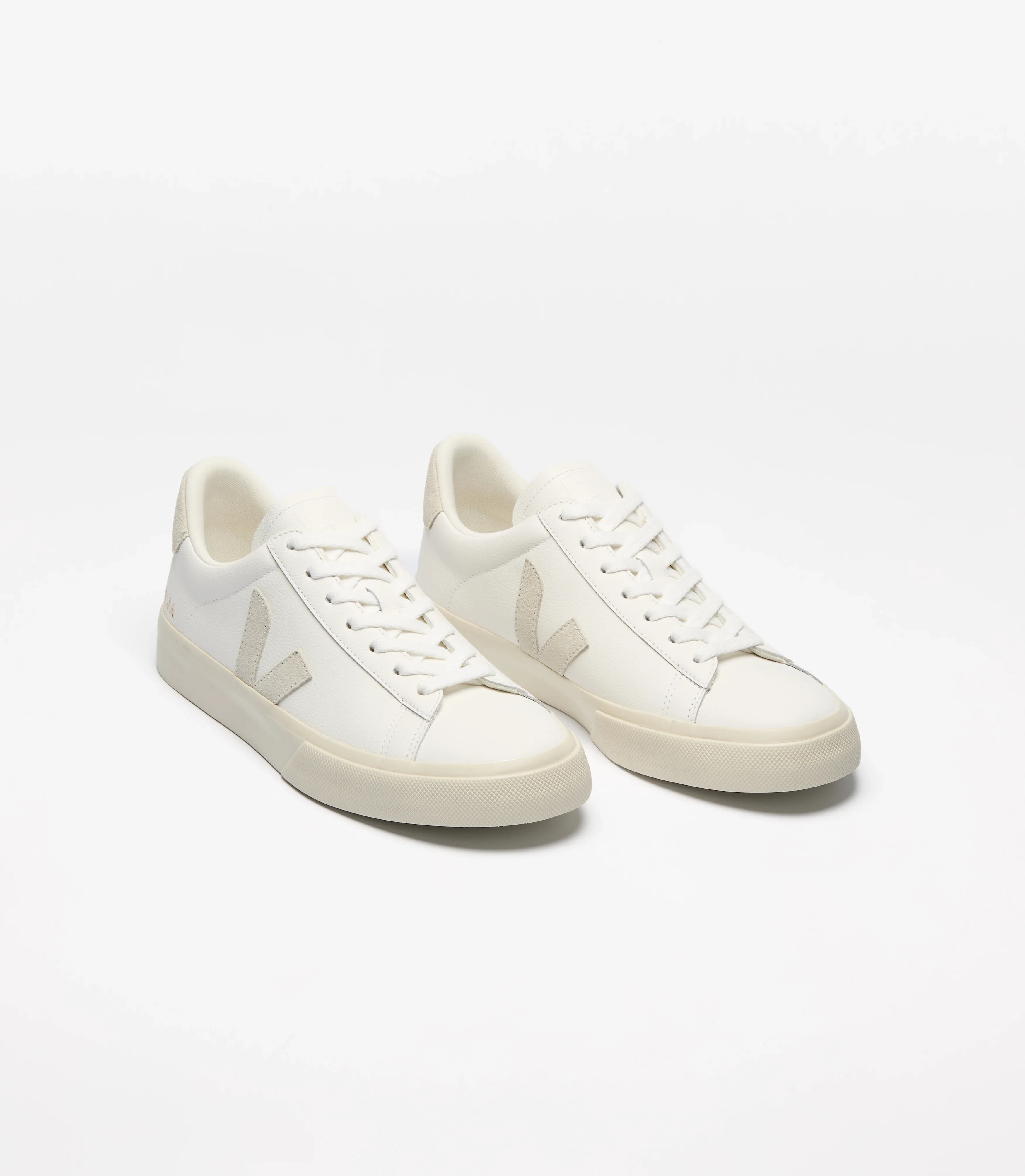 Tenis Veja De Hombre Cuero Campo Blanco Natural - Image 2