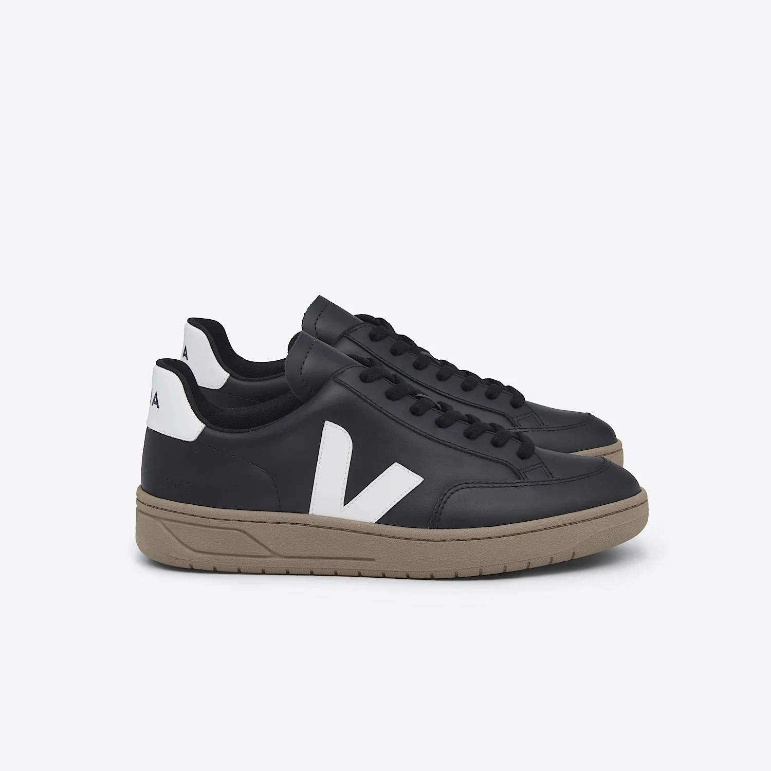 Tenis Veja de Hombre V-12