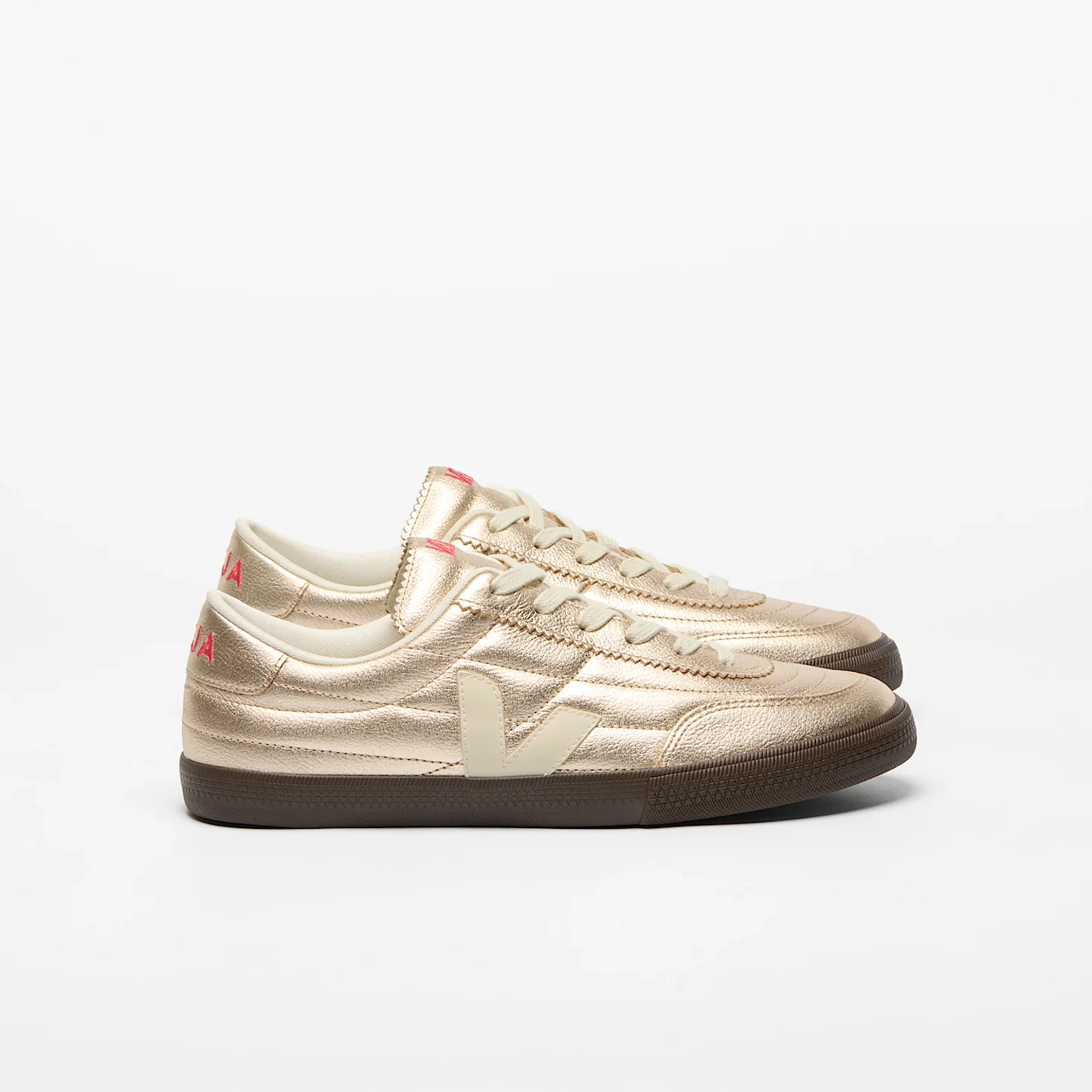 Tenis Veja De Mujer Panenka O.t. Platine Pierre Eagle