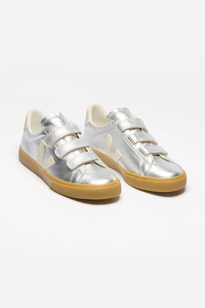 Tenis Veja De Mujer Recife Logo Leather - Image 2