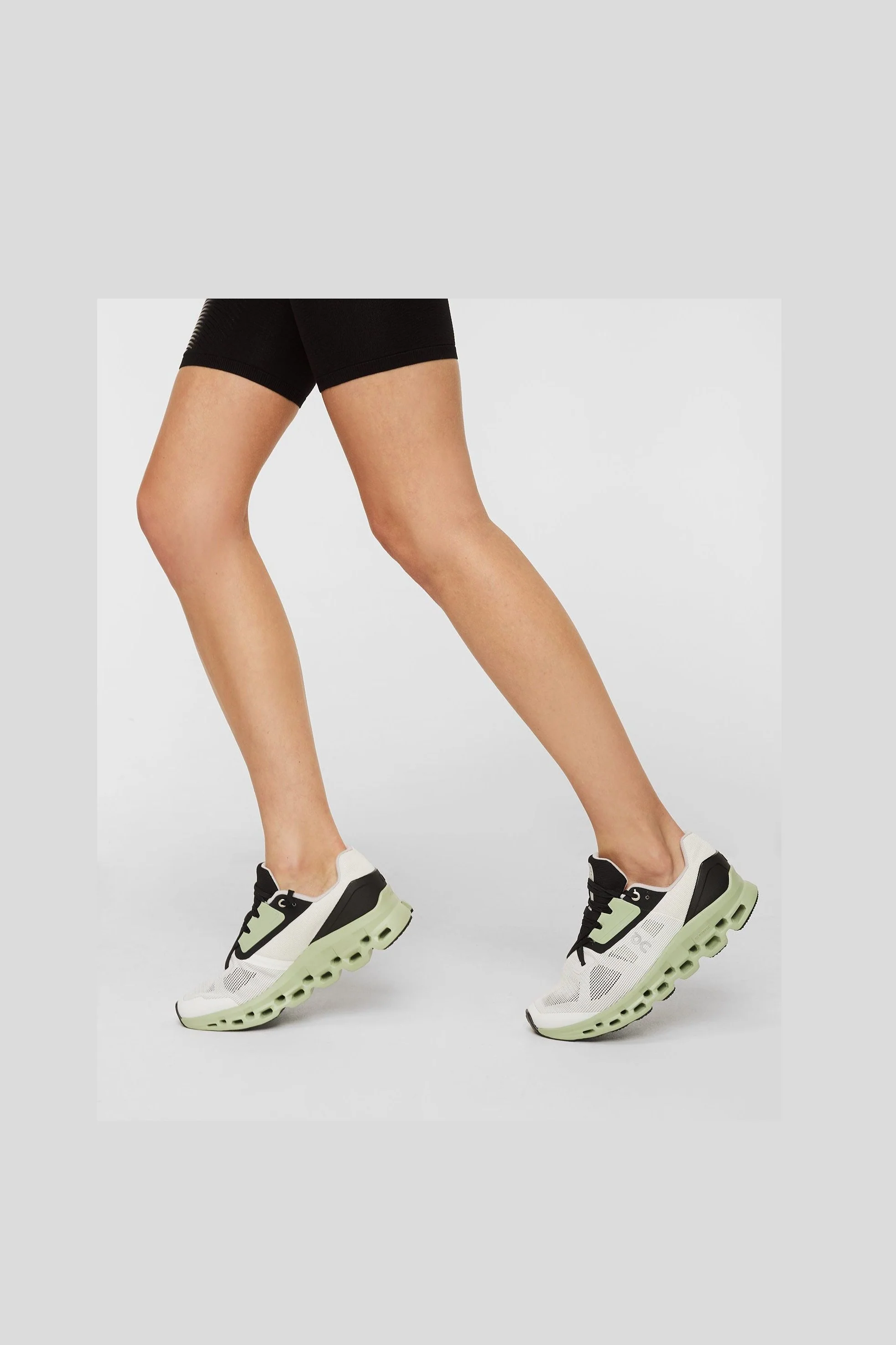 Tennis On Running Cloudstratus Mujer - Image 5