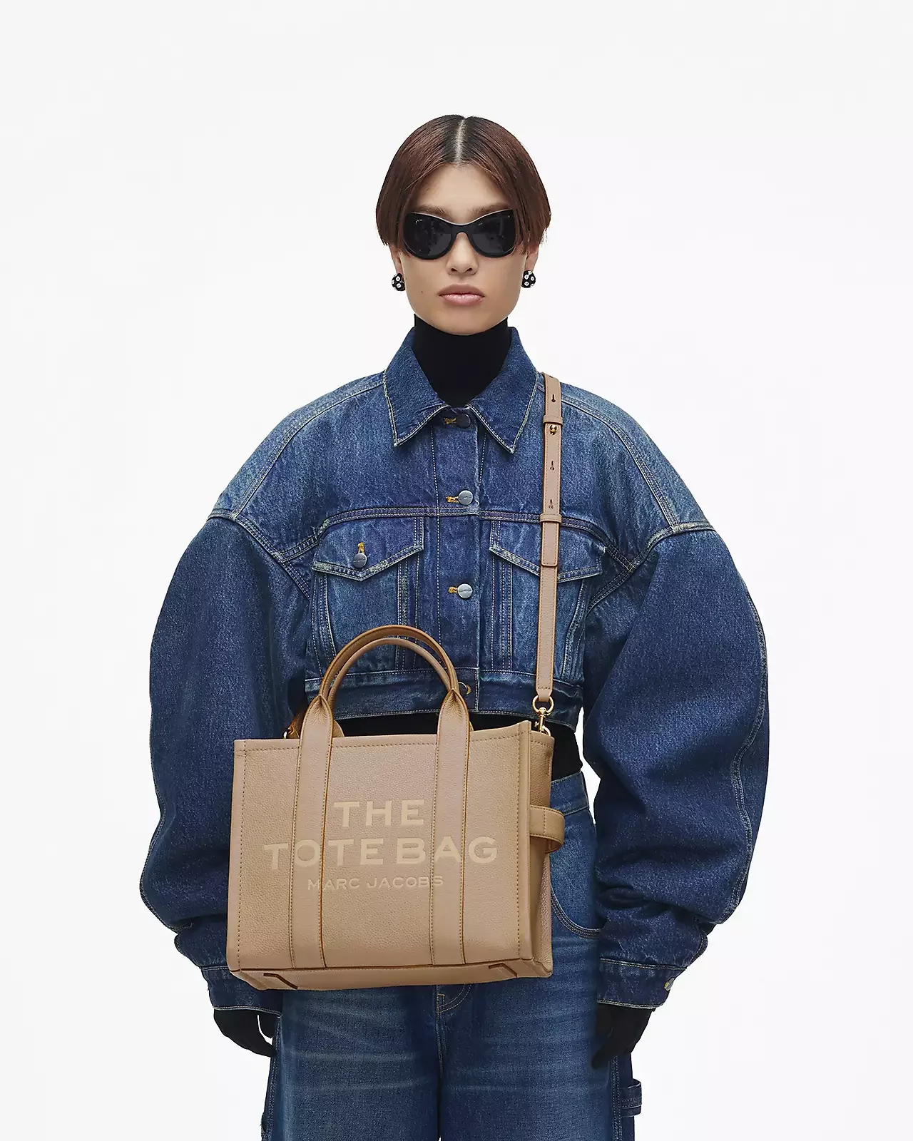 The Leather Medium Tote Bag - Image 9