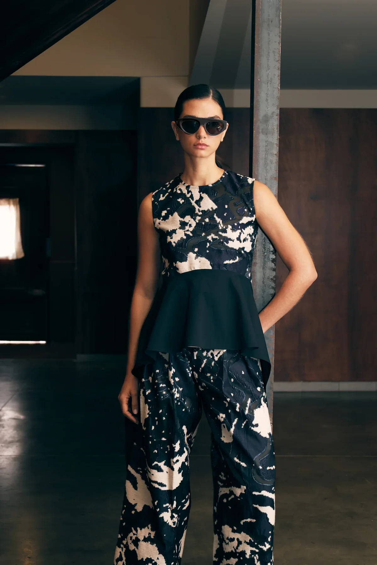 Top Volante Asimetrico Jacquard - Image 4
