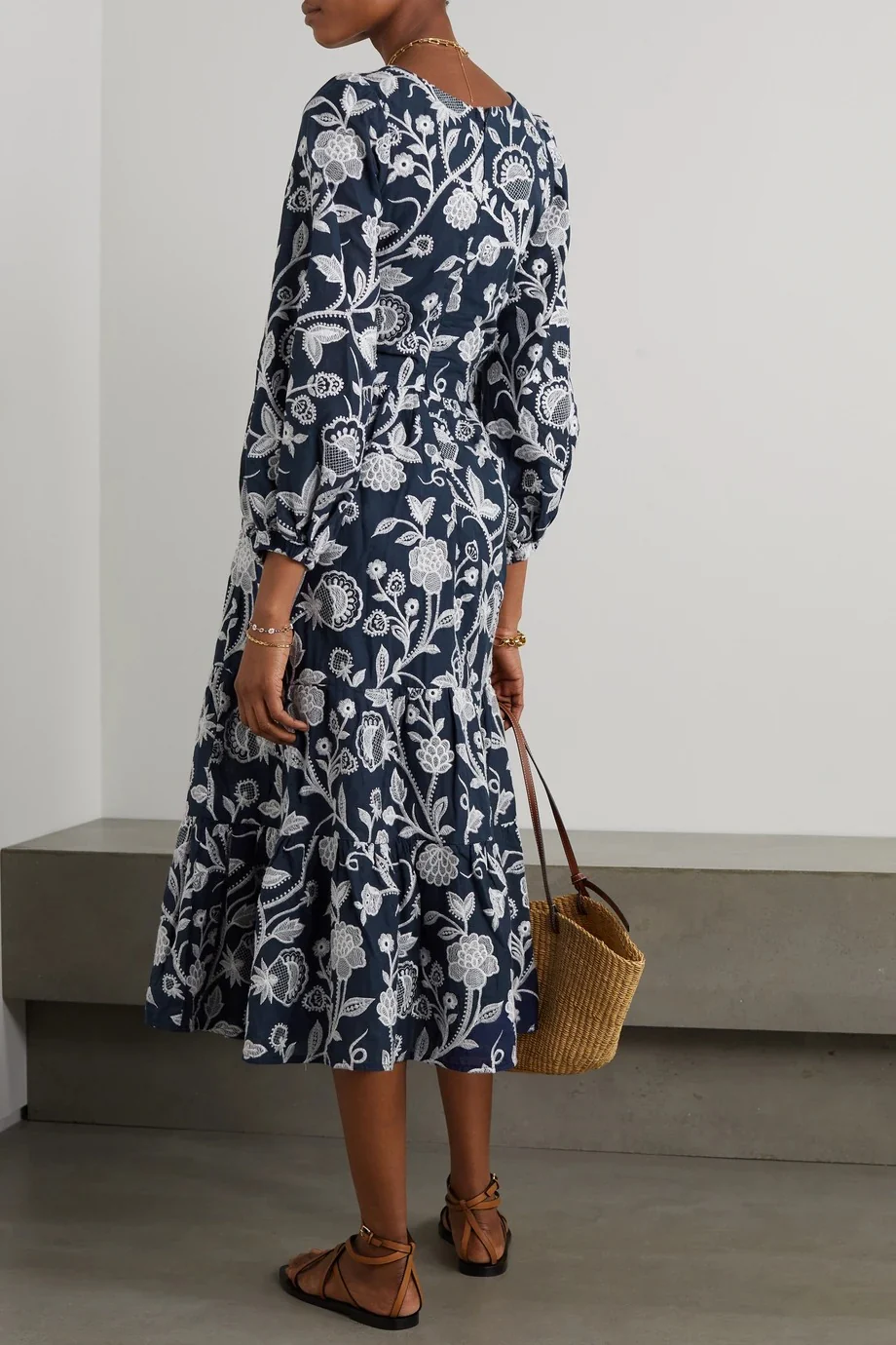 Vestido Emanuelle - Image 3