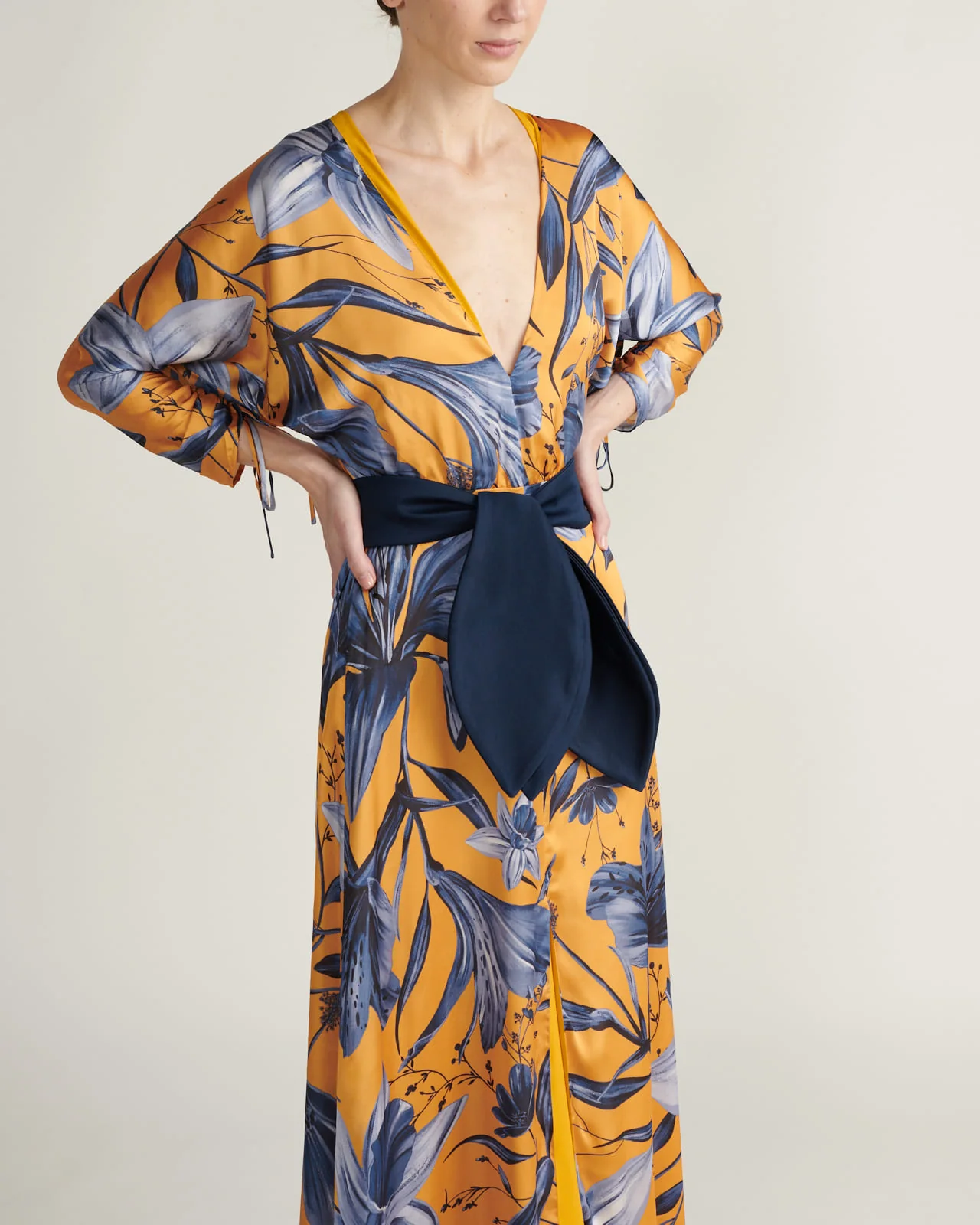 Vestido Maxi Floral Mostaza - Image 4