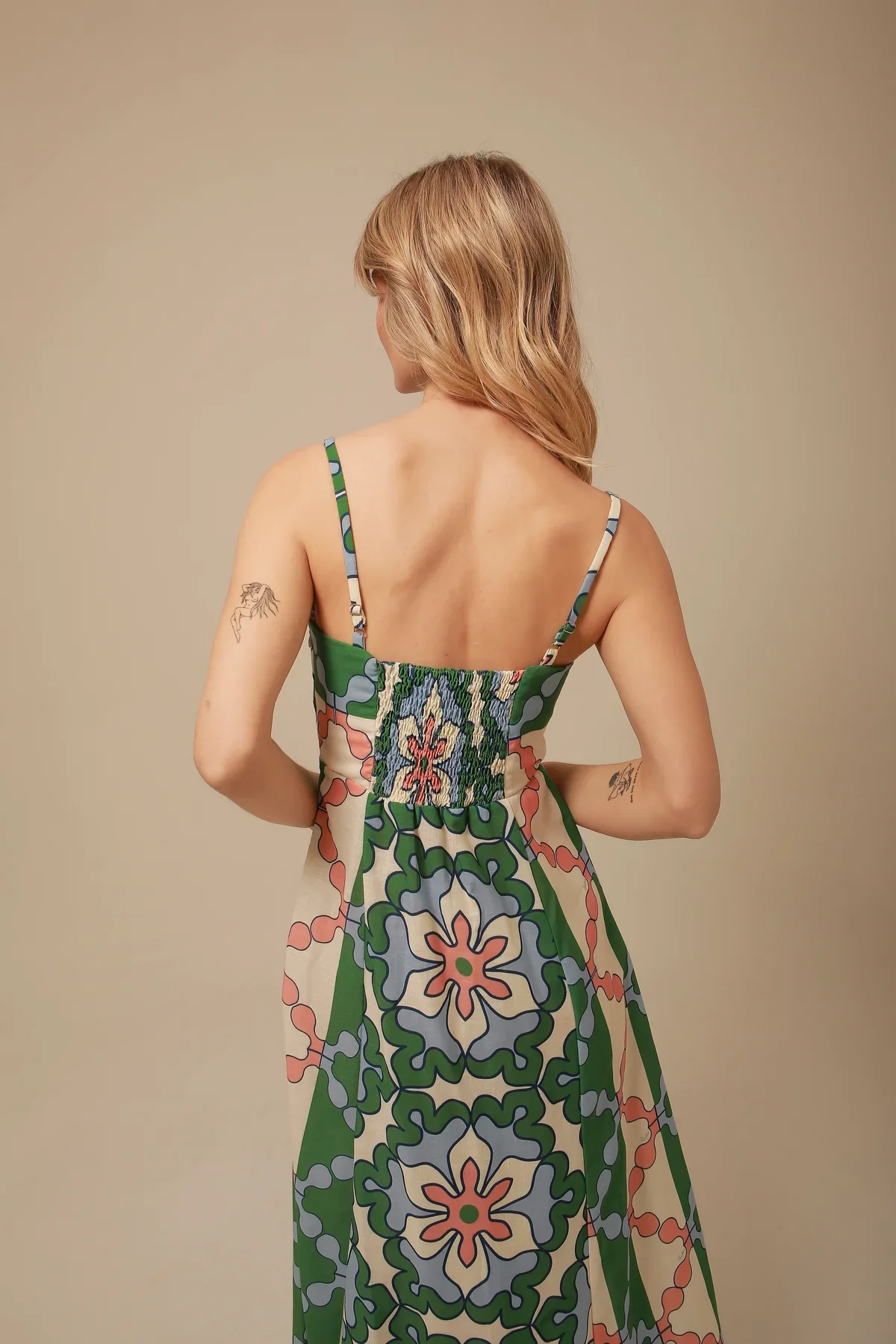 Maxi Vestido Nicolle - Image 4